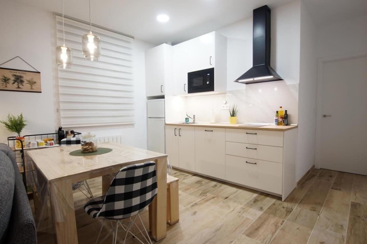 דירות בילבאו Trauko Flat Parking 12 Euros X Day Ebi01313 מראה חיצוני תמונה