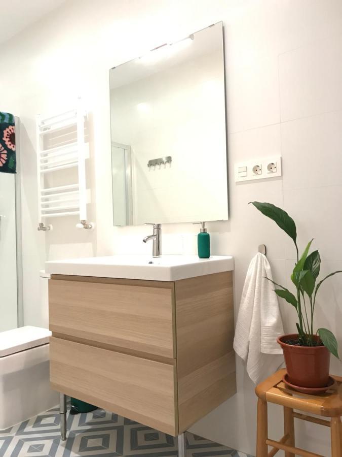דירות בילבאו Trauko Flat Parking 12 Euros X Day Ebi01313 מראה חיצוני תמונה